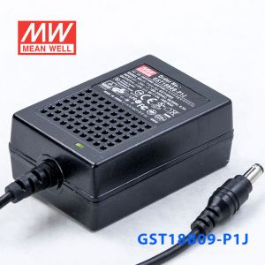 GST18B09-P1J  18W 9V2A高效能低空载损耗绿色节能桌上型适配器