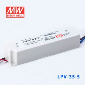 LPV-35-5   35W   5V   6A明纬牌恒压输出IP67防水塑壳LED照明电源