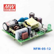 NFM-05-12  5W  12V  0.42A   微漏电PCB板单路输出板上插装型医用明纬开关电源