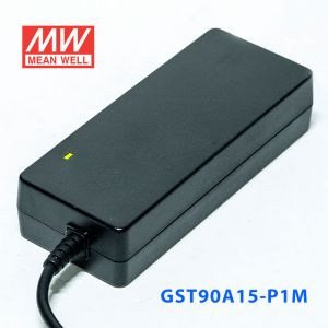 GST90A15-P1M 90W 15V6A高效能低空载损耗绿色节能桌上型适配器