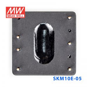 SKM10E-05 10W 4.7~9V 转 5V 2A  非稳压单路输出DC-DC模块电源