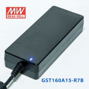 GST160A15-R7B 144W 15V9.6A高效能低空载损耗绿色节能桌上型适配器