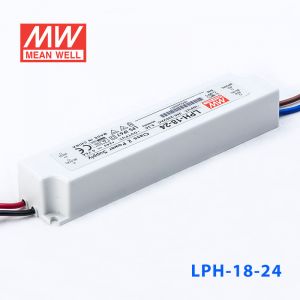 LPH-18-24 18W220V输入 24V0.75A明纬牌恒压输出IP67防水塑壳LED电源