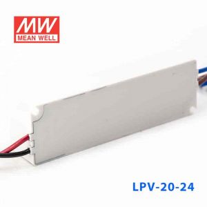 LPV-20-24    20W    24V   0.84A 明纬牌恒压输出IP67防水塑壳LED照明电源