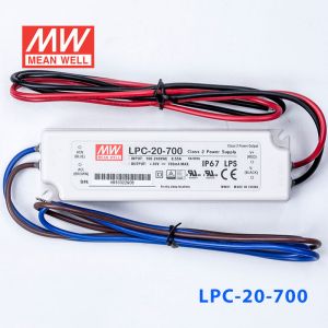 LPC-20-700   20W   700mA恒流输出明纬牌IP67防水塑壳LED电源