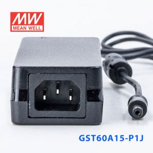 GST60A15-P1J 60W 15V4A高效能低空载损耗绿色节能桌上型适配器