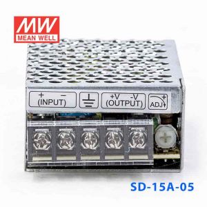 SD-15A-5  15W   9.2~18V  输入  5V 3A  输出有外壳明纬DC-DC转换电源