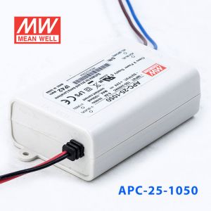 APC-25-1050 25W 9-24V    1050mA 明纬牌恒流输出防水塑壳LED照明电源