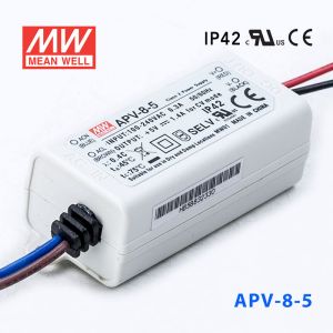 APV-8-5   7W   5V  1.4A 明纬牌恒压输出防水塑壳LED照明电源 