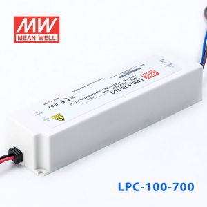 LPC-100-700    100W   700mA恒流输出明纬牌IP67防水塑壳LED电源