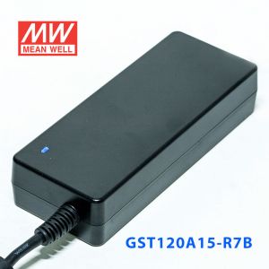 GST120A15-R7B 105W 15V7A高效能低空载损耗绿色节能桌上型适配器