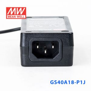 GS40A18-P1J 40W 18V2.22A 输出绿色能源明纬电源适配器(三线插口)