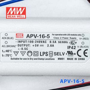 APV-16-5    16W    5V    2.6A 明纬牌恒压输出防水塑壳LED照明电源