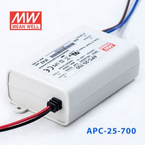 APC-25-700 25W 11-36V    700mA 明纬牌恒流输出防水塑壳LED照明电源