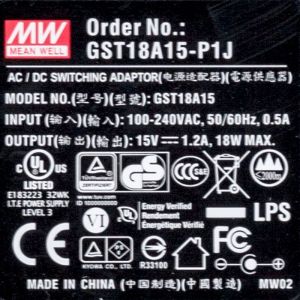 GST18A15-P1J  18W 15V1.2A高效能低空载损耗绿色节能桌上型适配器