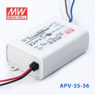 APV-35-36   35W    36V   1A 明纬牌恒压输出防水塑壳LED照明电源  