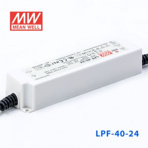 LPF-40-24  40W  24V 1.67A  恒压+恒流有PFC高效率塑壳IP67防水LED电源