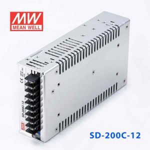 SD-200C-12  200W  36~72V 输入 12V 16.7A  输出有外壳明纬DC-DC转换电源