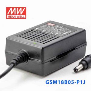 GSM18B05-P1J 18W 5V3A输出明纬高能效医疗型IEC320-C8插口电源适配器