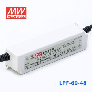 LPF-60-48  60W  48V 1.25A  恒压+恒流有PFC高效率塑壳IP67防水LED电源