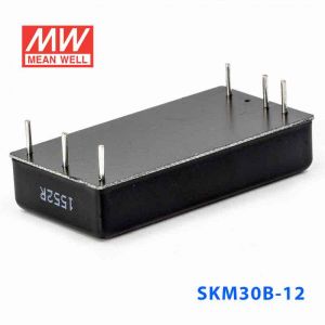 SKM30B-12  30W  18~36V 输入 12V 2.5A 单路稳压输出明纬DC-DC转换模块电源