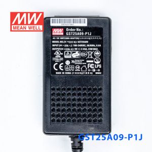 GST25A09-P1J 25W 9V2.55A高效能低空载损耗绿色节能桌上型适配器