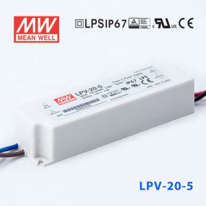 LPV-20-5   20W    5V   3A 明纬牌恒压输出IP67防水塑壳LED照明电源