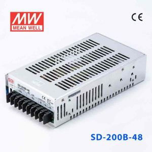 SD-200B-48  200W  19~36V 输入 48V 4.2A  输出有外壳明纬DC-DC转换电源