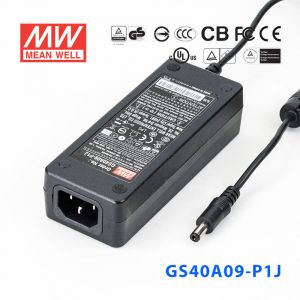 GS40A09-P1J 40W 9V4.45A 输出绿色能源明纬电源适配器(三线插口)