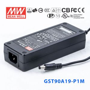 GST90A19-P1M 90W 19V4.74A高效能低空载损耗绿色节能桌上型适配器