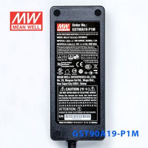 GST90A19-P1M 90W 19V4.74A高效能低空载损耗绿色节能桌上型适配器