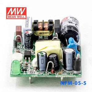 NFM-05-5  5W  5V 1A  微漏电PCB板单路输出板上插装型医用明纬开关电源