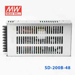 SD-200B-48  200W  19~36V 输入 48V 4.2A  输出有外壳明纬DC-DC转换电源