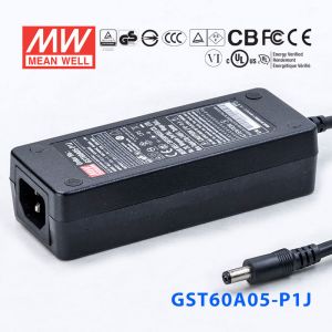 GST60A05-P1J 30W 5V6A高效能低空载损耗绿色节能桌上型适配器