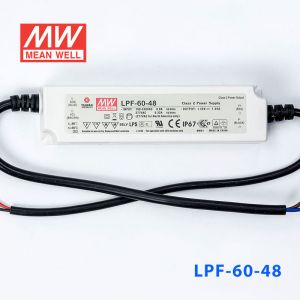 LPF-60-48  60W  48V 1.25A  恒压+恒流有PFC高效率塑壳IP67防水LED电源