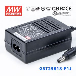 GST25B18-P1J 25W 18V1.38A高效能低空载损耗绿色节能桌上型适配器