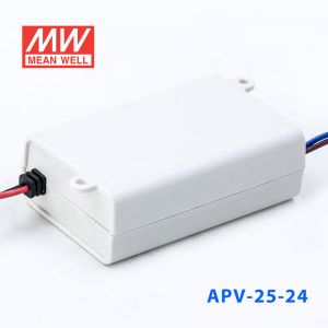 APV-25-24   25W    24V   1.05A 明纬牌恒压输出防水塑壳LED照明电源